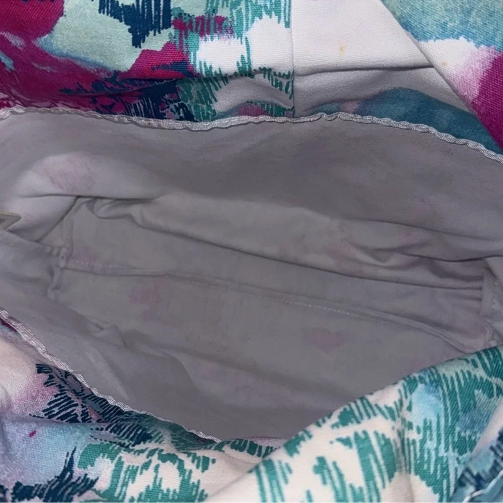 See By Chloe Multicolor Tote Bag PVC LEATHER FABRIC Floral Spring Summer Travel - Picture 11 of 12